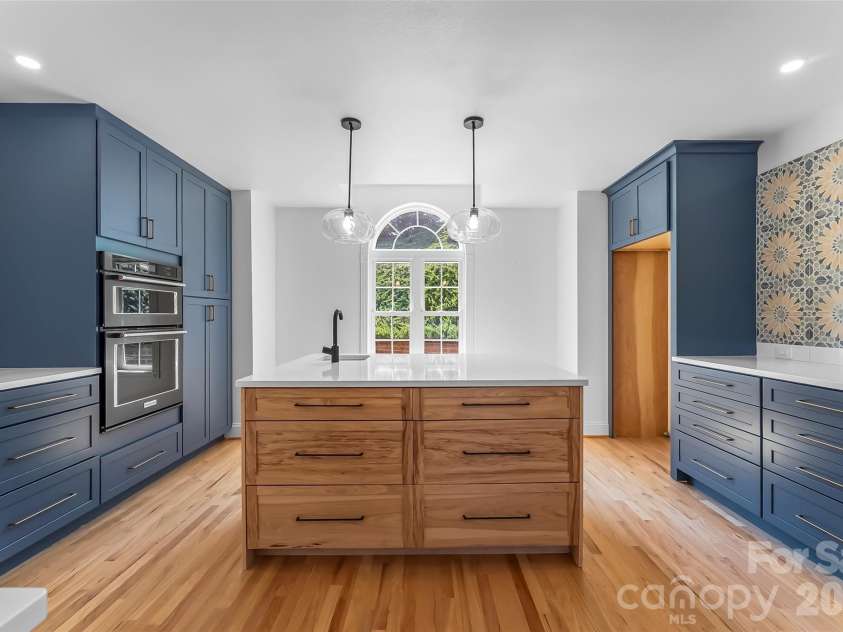 501 Lake Club Drive, Nebo, NC 28761.  MLS# CAR4418568, YatesRealty ID 47348. 