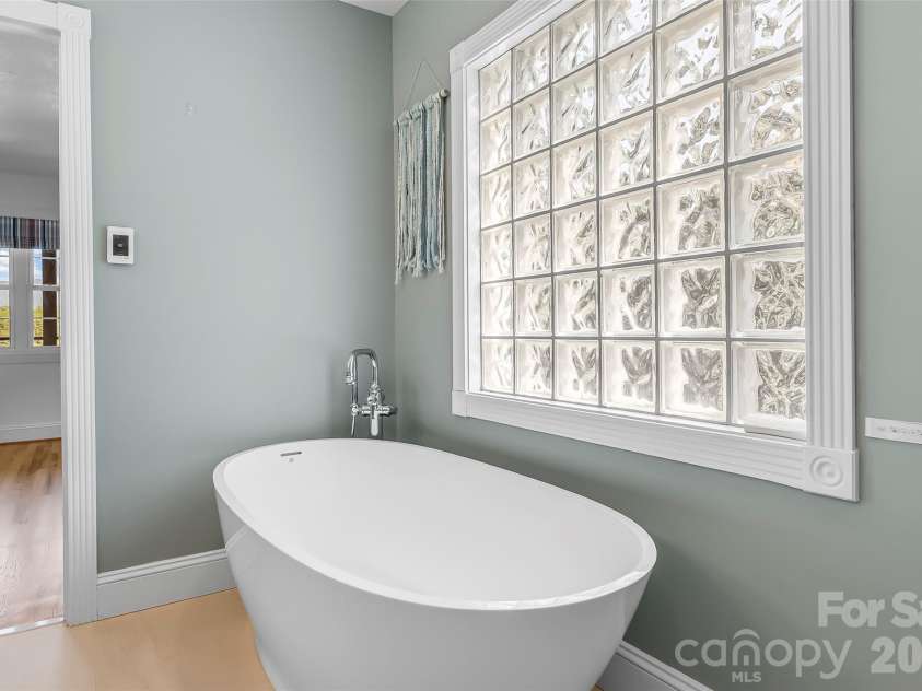 501 Lake Club Drive, Nebo, NC 28761.  MLS# CAR4418568, YatesRealty ID 47348. 