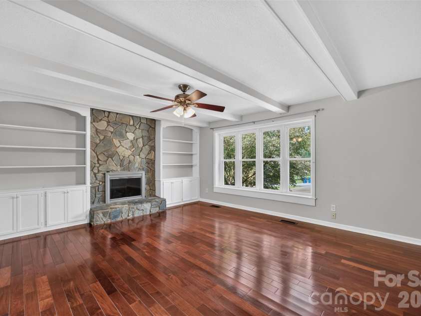2923 Dogwood Drive, Claremont, NC 28610.  MLS# CAR4418731, YatesRealty ID 47349. 