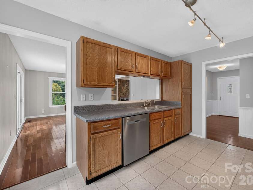 2923 Dogwood Drive, Claremont, NC 28610.  MLS# CAR4418731, YatesRealty ID 47349. 