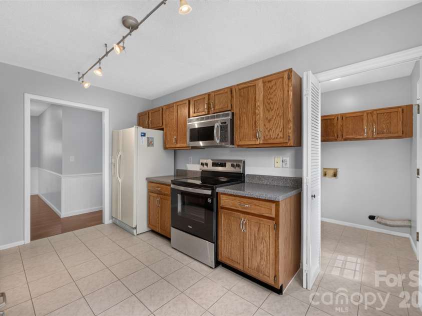 2923 Dogwood Drive, Claremont, NC 28610.  MLS# CAR4418731, YatesRealty ID 47349. 