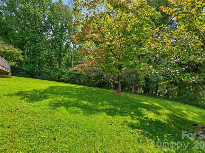2923 Dogwood Drive, Claremont, NC 28610.  MLS# CAR4418731, YatesRealty ID 47349. 