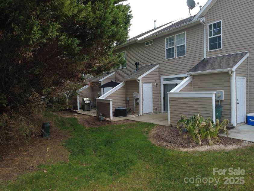 6331 Rhodins Lane, Fort Mill, SC 29707.  MLS# CAR4326350, YatesRealty ID 4735. 