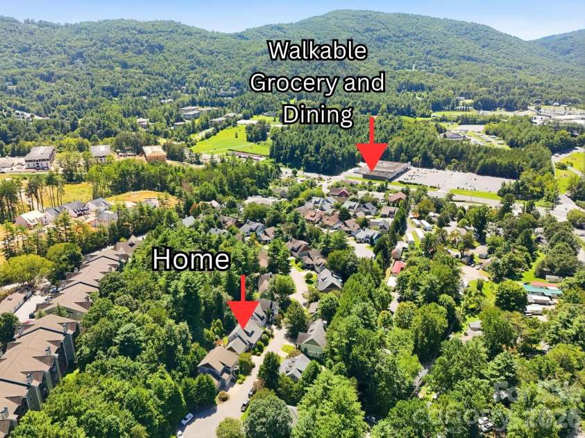 19 Oakhaven Terrace, Asheville, NC 28803.  MLS# CAR4417240, YatesRealty ID 47350. 