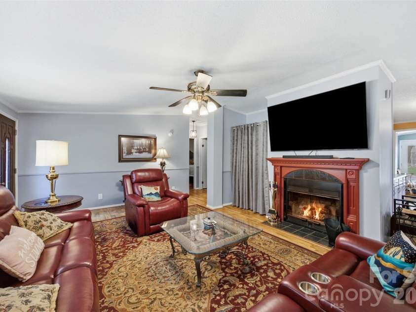 185 Payne Street, Mount Holly, NC 28120.  MLS# CAR4418769, YatesRealty ID 47354. 