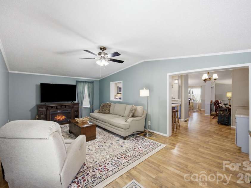 185 Payne Street, Mount Holly, NC 28120.  MLS# CAR4418769, YatesRealty ID 47354. 