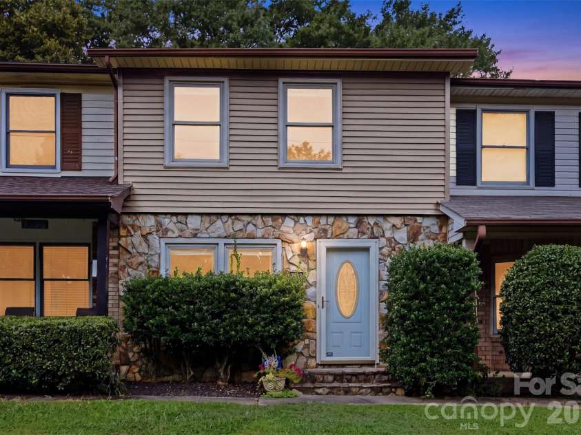 1228 B Oakwood Avenue, Kannapolis, NC 28081.  MLS# CAR4418779, YatesRealty ID 47355. 