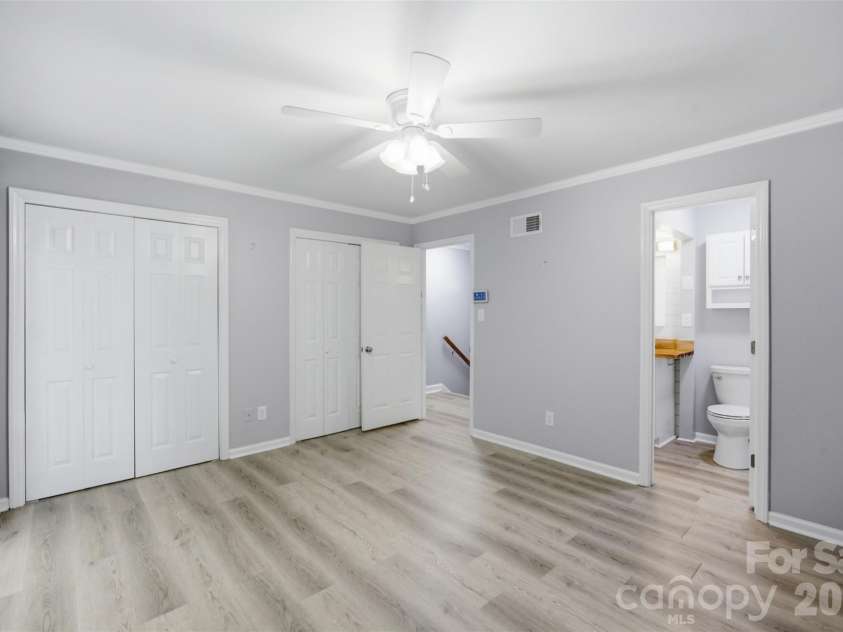 1228 B Oakwood Avenue, Kannapolis, NC 28081.  MLS# CAR4418779, YatesRealty ID 47355. 