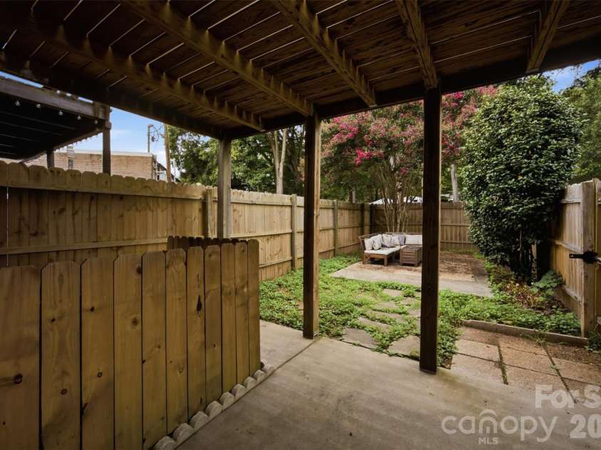 1228 B Oakwood Avenue, Kannapolis, NC 28081.  MLS# CAR4418779, YatesRealty ID 47355. 