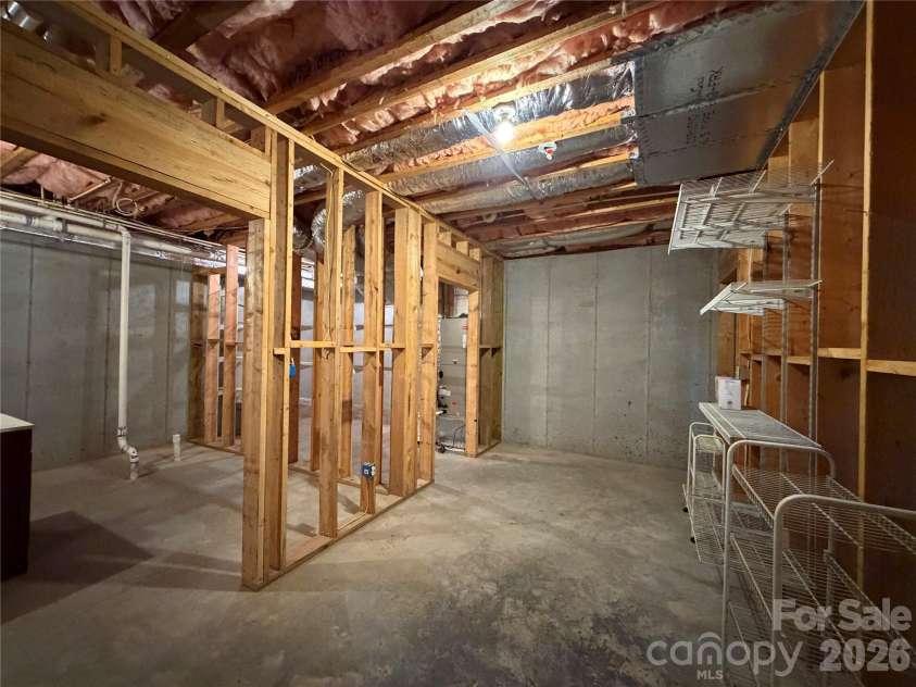 27 Apple Lane, Murphy, NC 28906.  MLS# CAR4418984, YatesRealty ID 47357. 