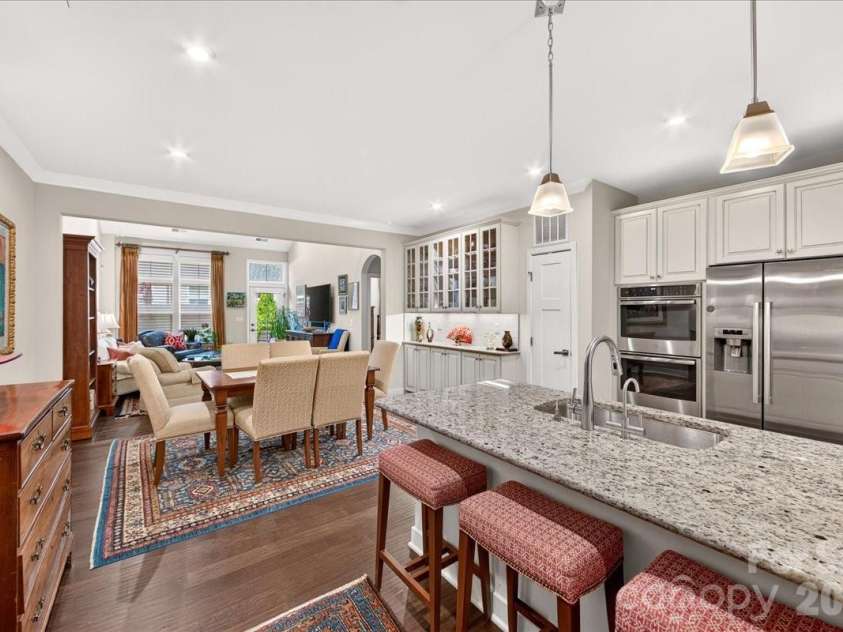 5804 Barrowlands Court, Charlotte, NC 28210.  MLS# CAR4417069, YatesRealty ID 47359. 