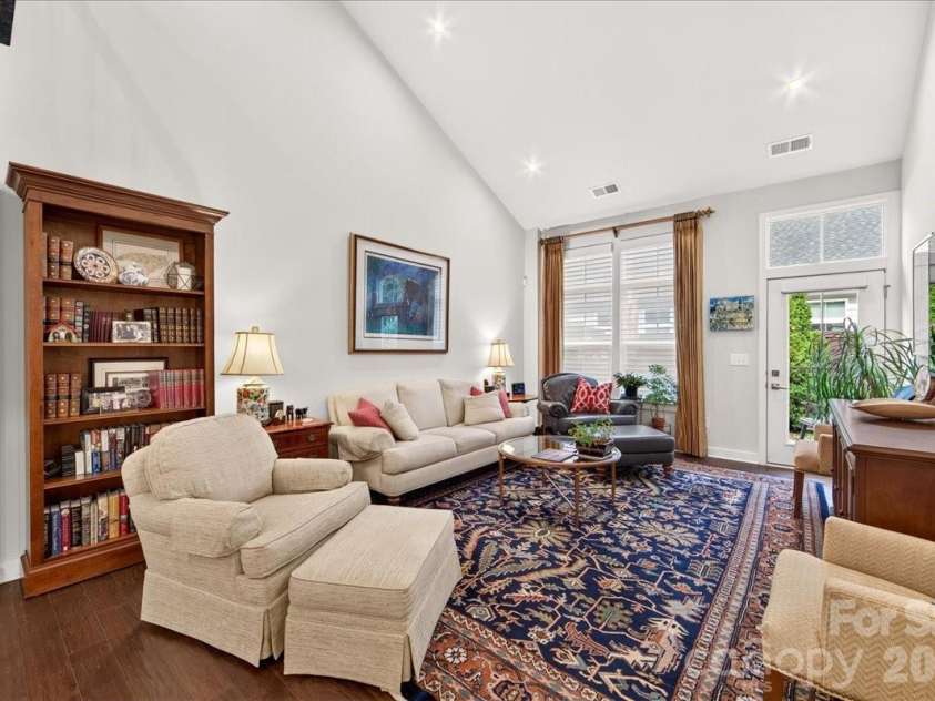 5804 Barrowlands Court, Charlotte, NC 28210.  MLS# CAR4417069, YatesRealty ID 47359. 