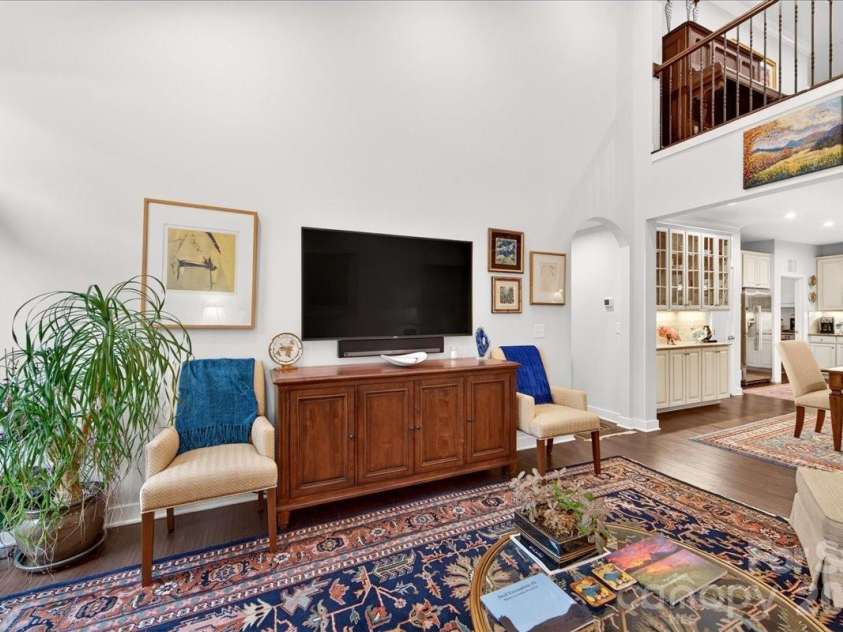 5804 Barrowlands Court, Charlotte, NC 28210.  MLS# CAR4417069, YatesRealty ID 47359. 