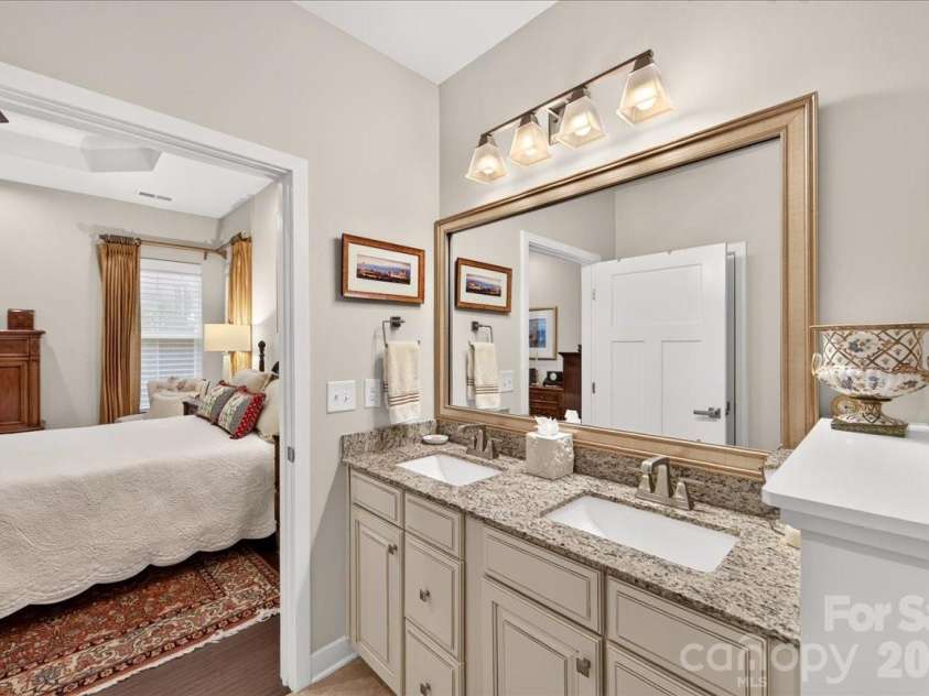 5804 Barrowlands Court, Charlotte, NC 28210.  MLS# CAR4417069, YatesRealty ID 47359. 