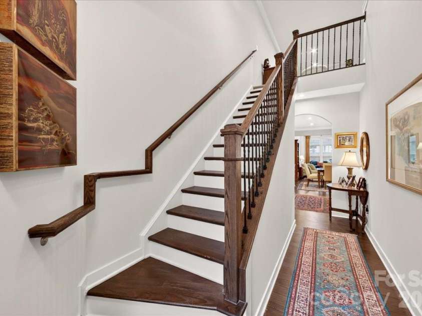 5804 Barrowlands Court, Charlotte, NC 28210.  MLS# CAR4417069, YatesRealty ID 47359. 