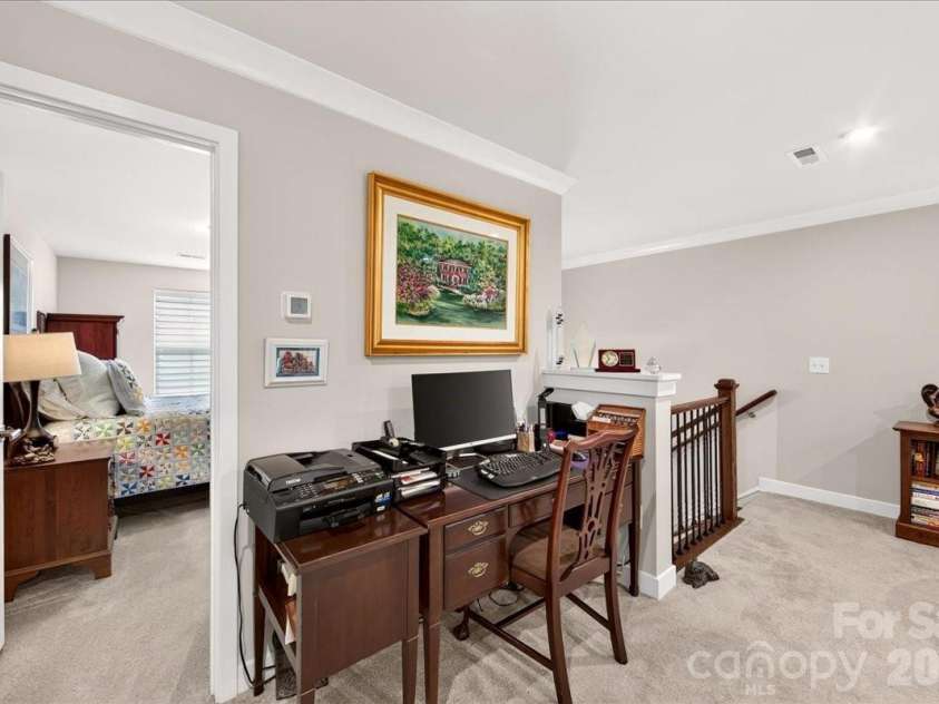 5804 Barrowlands Court, Charlotte, NC 28210.  MLS# CAR4417069, YatesRealty ID 47359. 