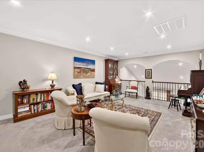 5804 Barrowlands Court, Charlotte, NC 28210.  MLS# CAR4417069, YatesRealty ID 47359. 