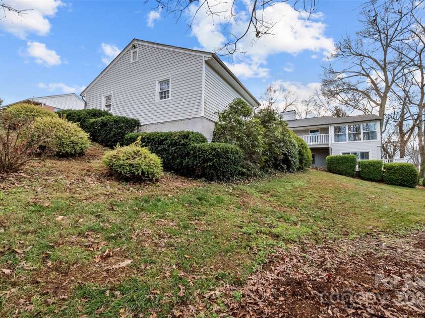 232 Park Drive, Morganton, NC 28655.  MLS# CAR4326479, YatesRealty ID 4736. 