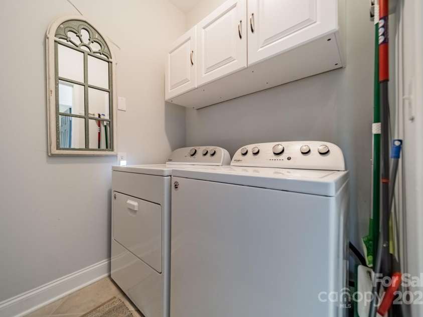637 Williamson Road, Mooresville, NC 28117.  MLS# CAR4247530, YatesRealty ID 4736. Laundry room with washer and dryer to stay