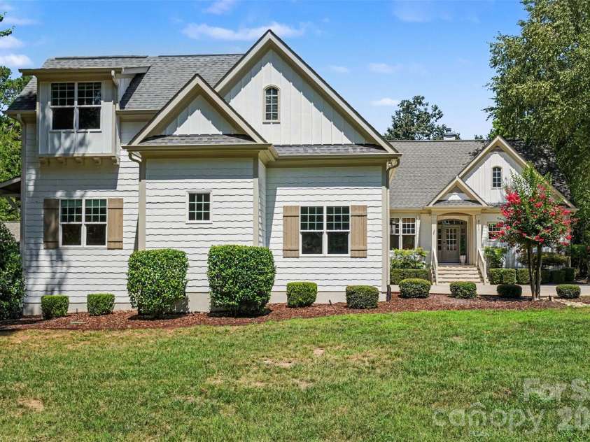 21253 Sandy Cove Road, Cornelius, NC 28031.  MLS# CAR4417192, YatesRealty ID 47365. 