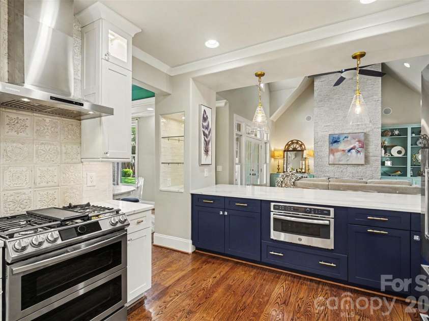 21253 Sandy Cove Road, Cornelius, NC 28031.  MLS# CAR4417192, YatesRealty ID 47365. 