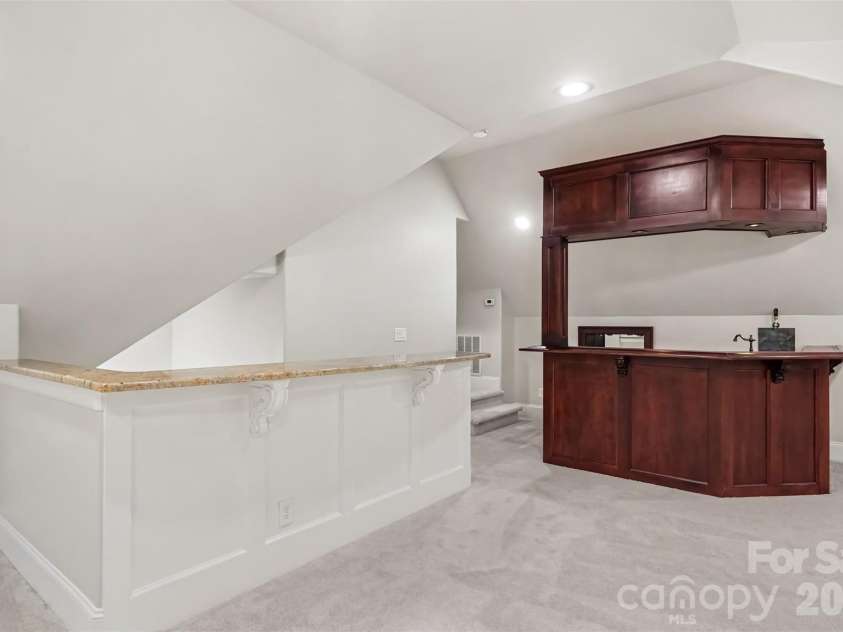 21253 Sandy Cove Road, Cornelius, NC 28031.  MLS# CAR4417192, YatesRealty ID 47365. 