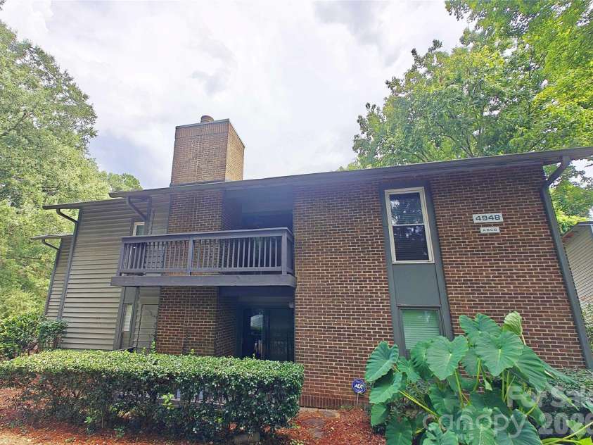 4948 Sardis Road, Charlotte, NC 28270.  MLS# CAR4419055, YatesRealty ID 47368. 