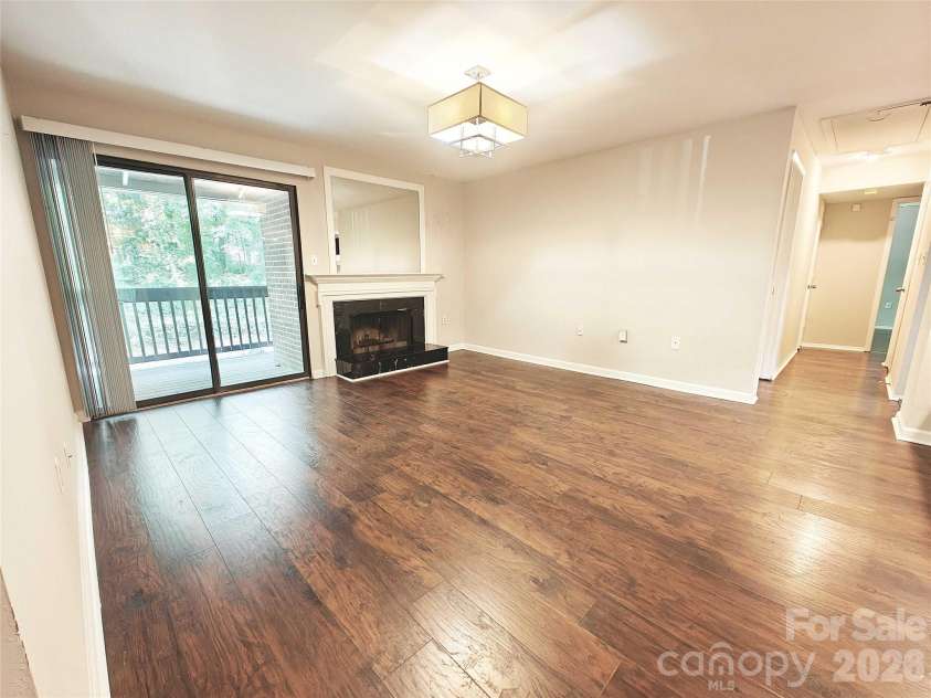 4948 Sardis Road, Charlotte, NC 28270.  MLS# CAR4419055, YatesRealty ID 47368. 