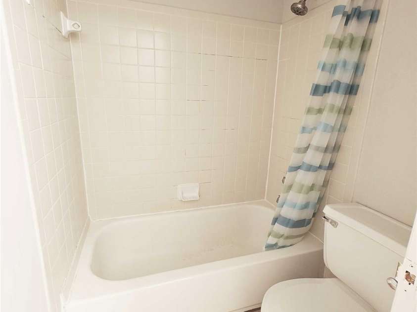 4948 Sardis Road, Charlotte, NC 28270.  MLS# CAR4419055, YatesRealty ID 47368. 