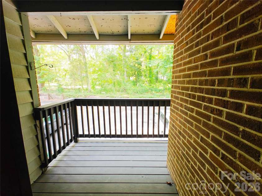4948 Sardis Road, Charlotte, NC 28270.  MLS# CAR4419055, YatesRealty ID 47368. 