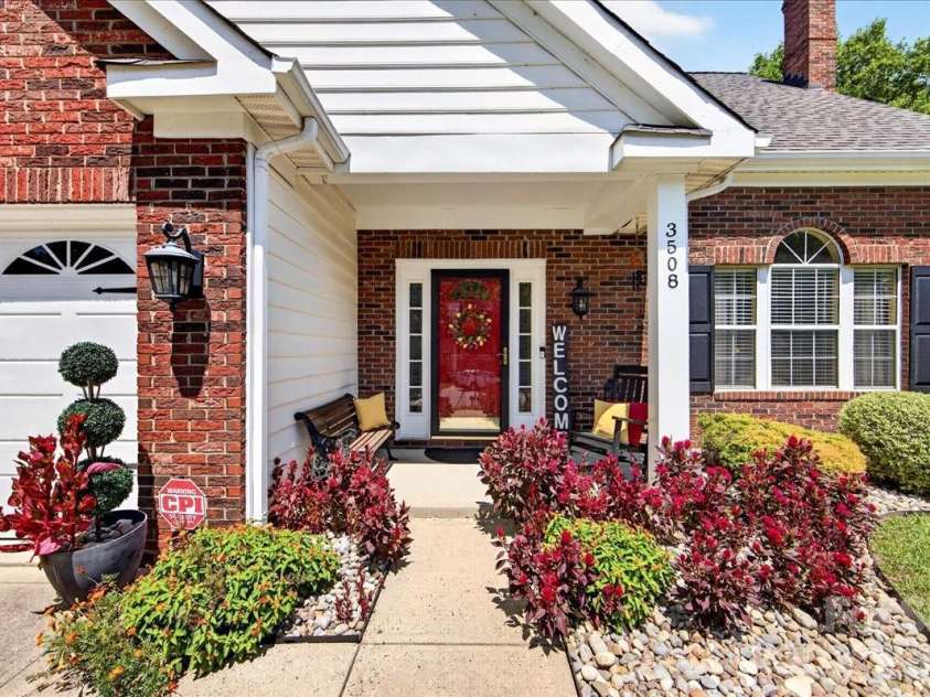 3508 Mallard Cove Court, Charlotte, NC 28269.  MLS# CAR4416576, YatesRealty ID 47369. 