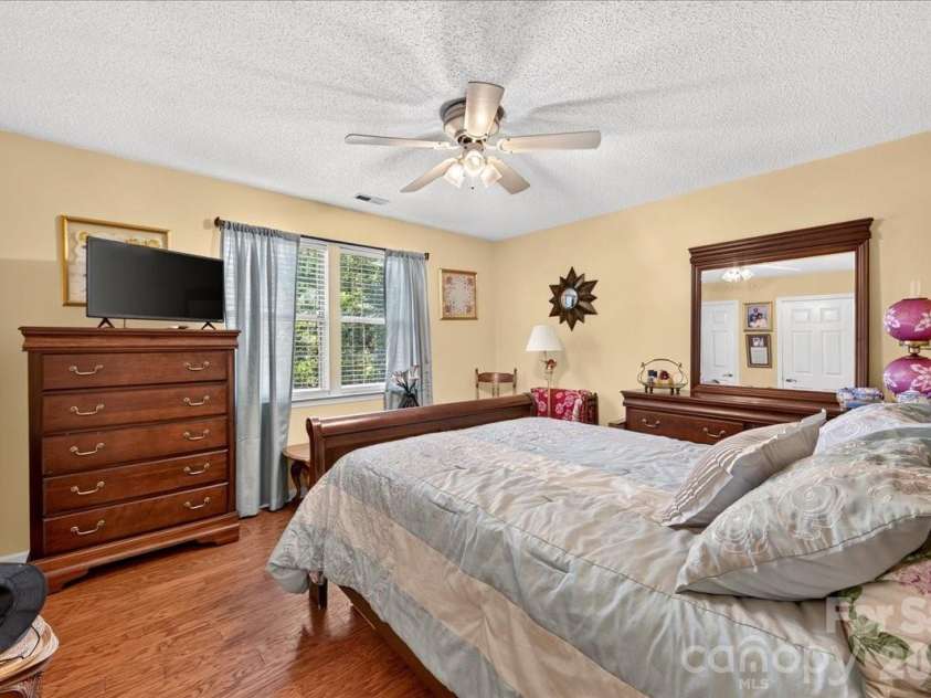 3508 Mallard Cove Court, Charlotte, NC 28269.  MLS# CAR4416576, YatesRealty ID 47369. 