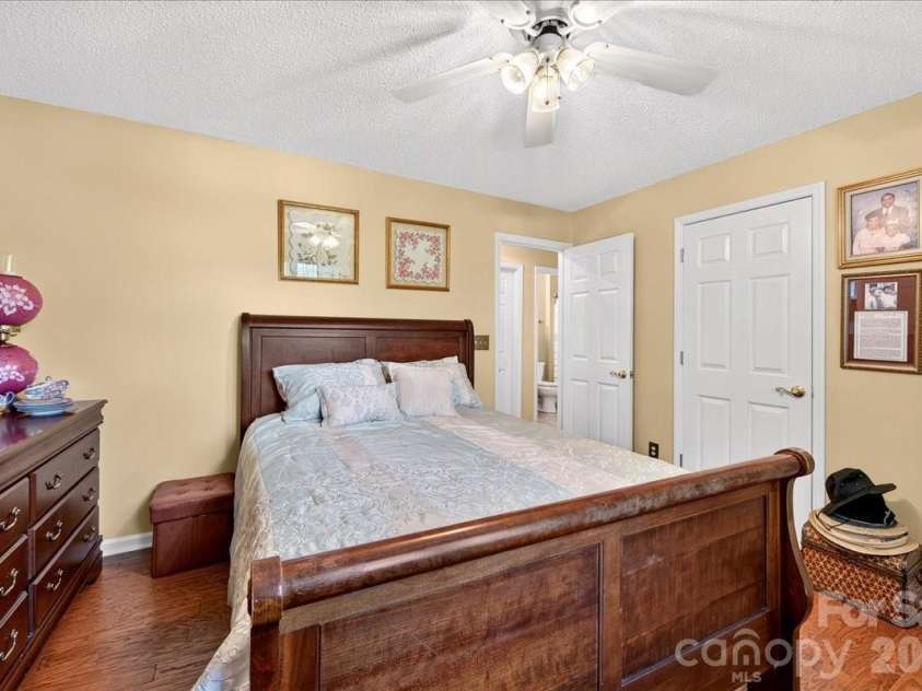 3508 Mallard Cove Court, Charlotte, NC 28269.  MLS# CAR4416576, YatesRealty ID 47369. 