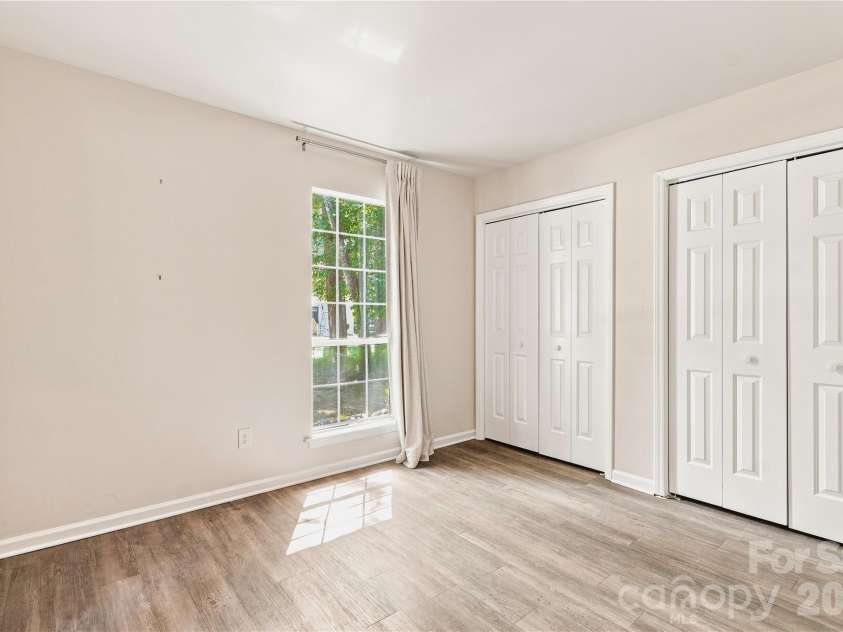 8805 Golf Ridge Drive, Charlotte, NC 28277.  MLS# CAR4418369, YatesRealty ID 47370. 