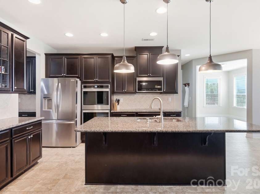 10125 Castlebrooke Drive, Concord, NC 28027.  MLS# CAR4418410, YatesRealty ID 47371. 