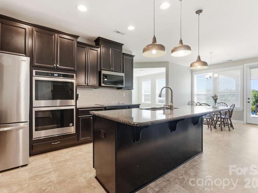 10125 Castlebrooke Drive, Concord, NC 28027.  MLS# CAR4418410, YatesRealty ID 47371. 