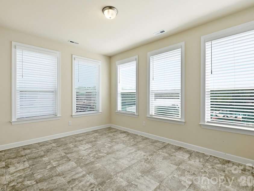 10125 Castlebrooke Drive, Concord, NC 28027.  MLS# CAR4418410, YatesRealty ID 47371. 