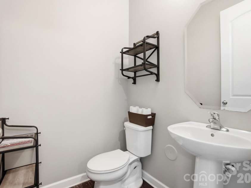 10125 Castlebrooke Drive, Concord, NC 28027.  MLS# CAR4418410, YatesRealty ID 47371. 