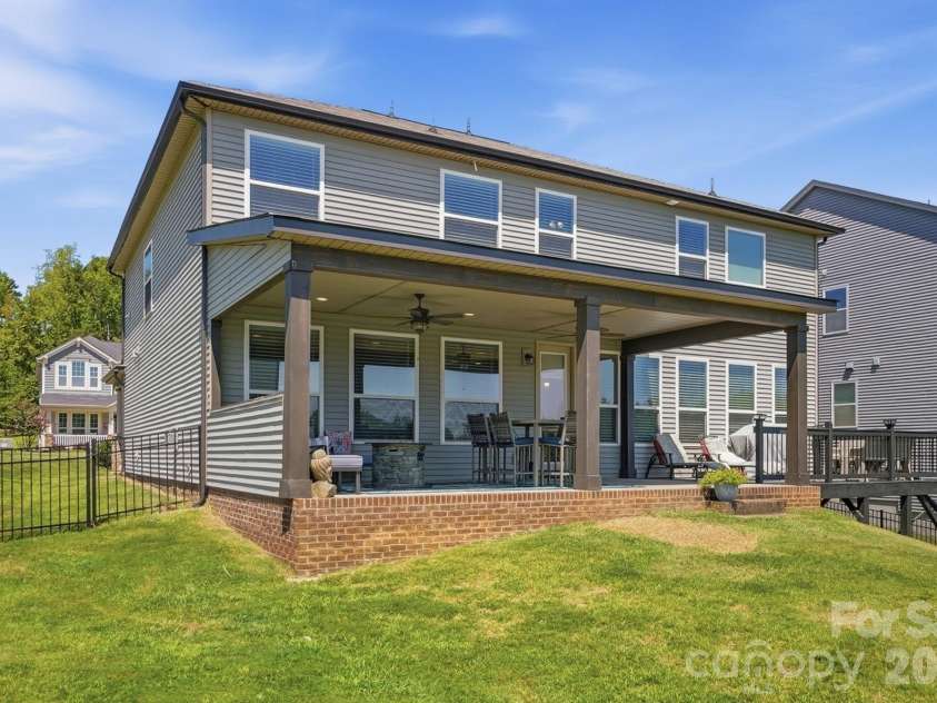 10125 Castlebrooke Drive, Concord, NC 28027.  MLS# CAR4418410, YatesRealty ID 47371. 