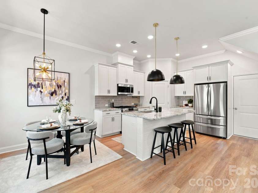 5930 Ardrey Kell Road, Charlotte, NC 28277.  MLS# CAR4418391, YatesRealty ID 47372. 