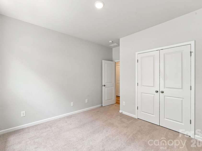 5930 Ardrey Kell Road, Charlotte, NC 28277.  MLS# CAR4418391, YatesRealty ID 47372. 