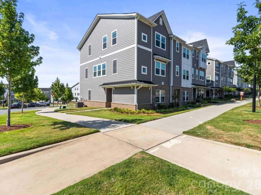 4404 Millennium Avenue, Charlotte, NC 28217.  MLS# CAR4418616, YatesRealty ID 47374. 