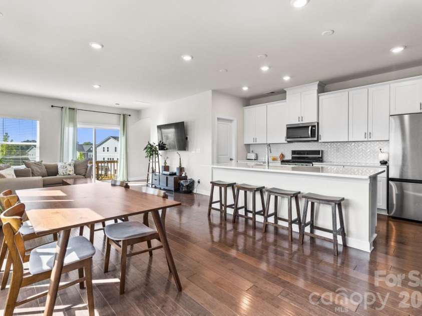 4404 Millennium Avenue, Charlotte, NC 28217.  MLS# CAR4418616, YatesRealty ID 47374. 