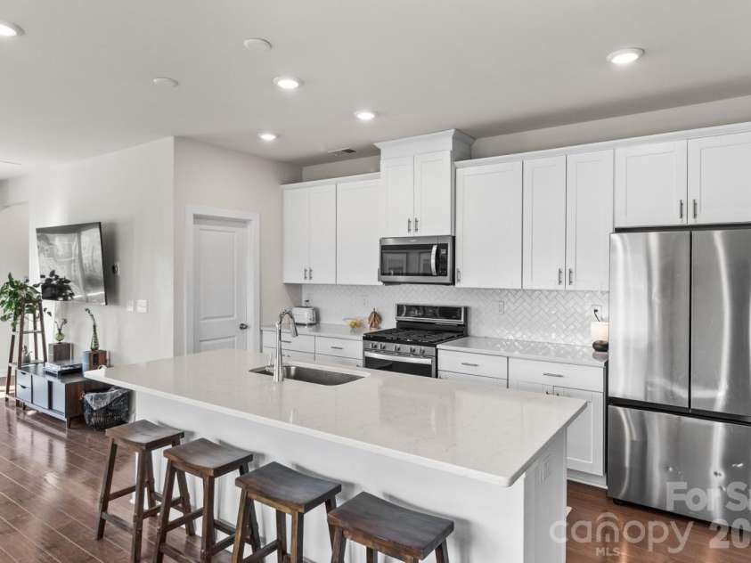 4404 Millennium Avenue, Charlotte, NC 28217.  MLS# CAR4418616, YatesRealty ID 47374. 