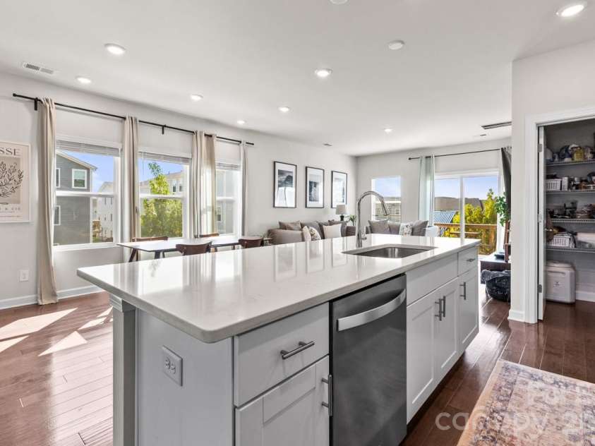 4404 Millennium Avenue, Charlotte, NC 28217.  MLS# CAR4418616, YatesRealty ID 47374. 