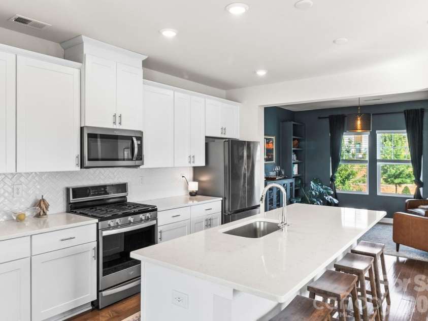4404 Millennium Avenue, Charlotte, NC 28217.  MLS# CAR4418616, YatesRealty ID 47374. 