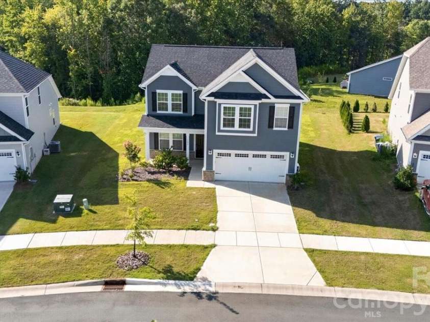 1406 Black Walnut Street, Monroe, NC 28112.  MLS# CAR4418699, YatesRealty ID 47375. 