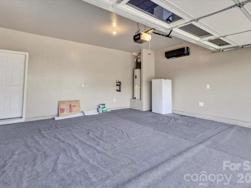 1406 Black Walnut Street, Monroe, NC 28112.  MLS# CAR4418699, YatesRealty ID 47375. 