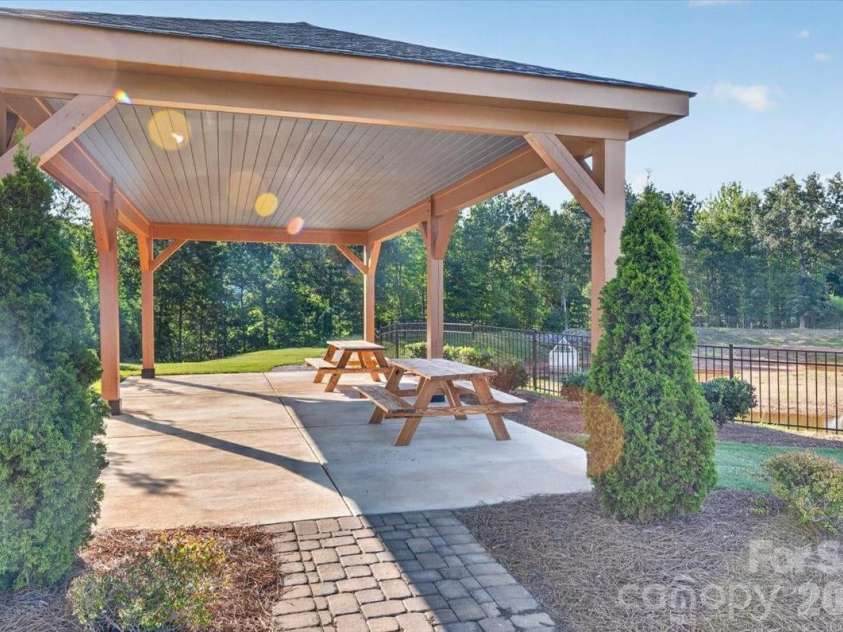 1406 Black Walnut Street, Monroe, NC 28112.  MLS# CAR4418699, YatesRealty ID 47375. 