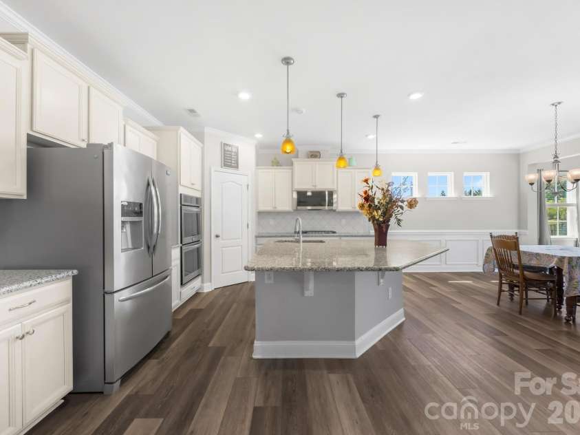 16113 Foreleigh Road, Huntersville, NC 28078.  MLS# CAR4419124, YatesRealty ID 47379. 
